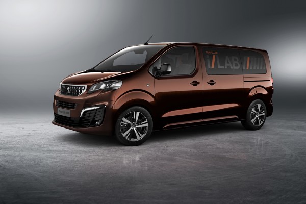 PEUGEOT_Traveller_i-Lab_01