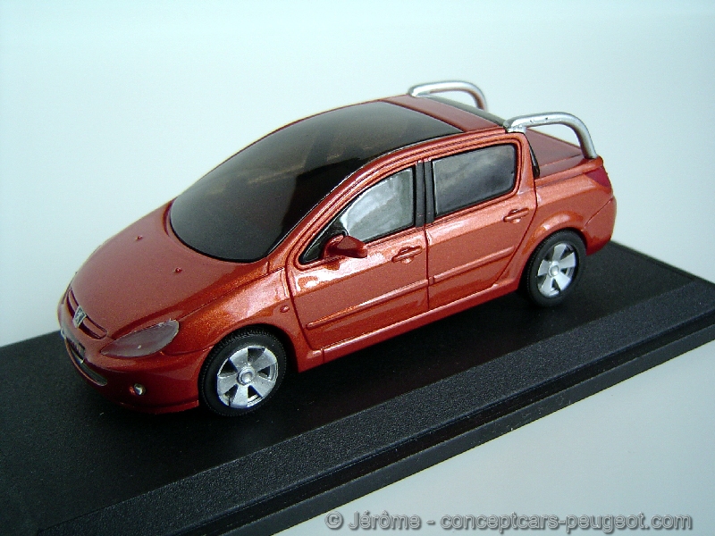 Peugeot 307 Cam�l�o - miniature